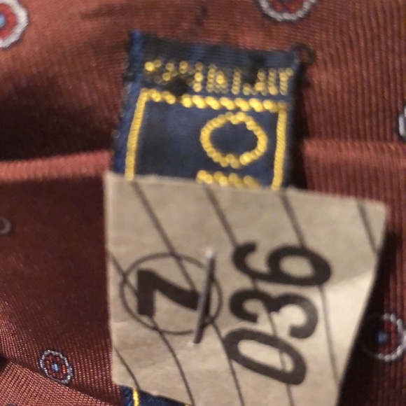 Vtg VALENTINO Classic Luxe Necktie Designer Italy Made 100% SILK Classic Career - Picture 10 of 16